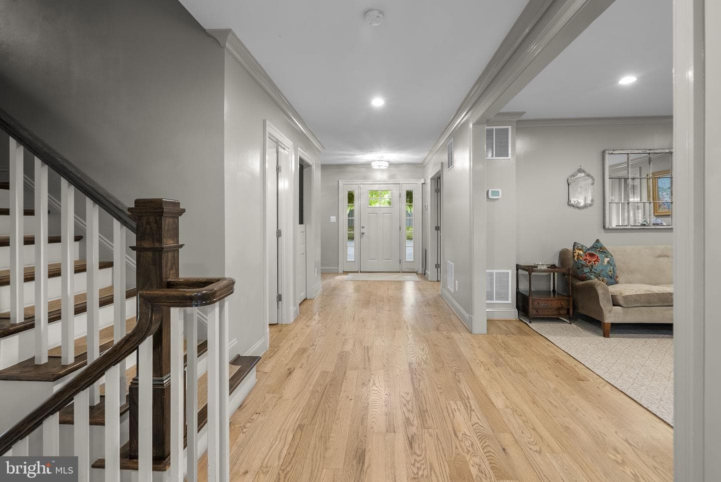 8025 Riverside Drive photo 18