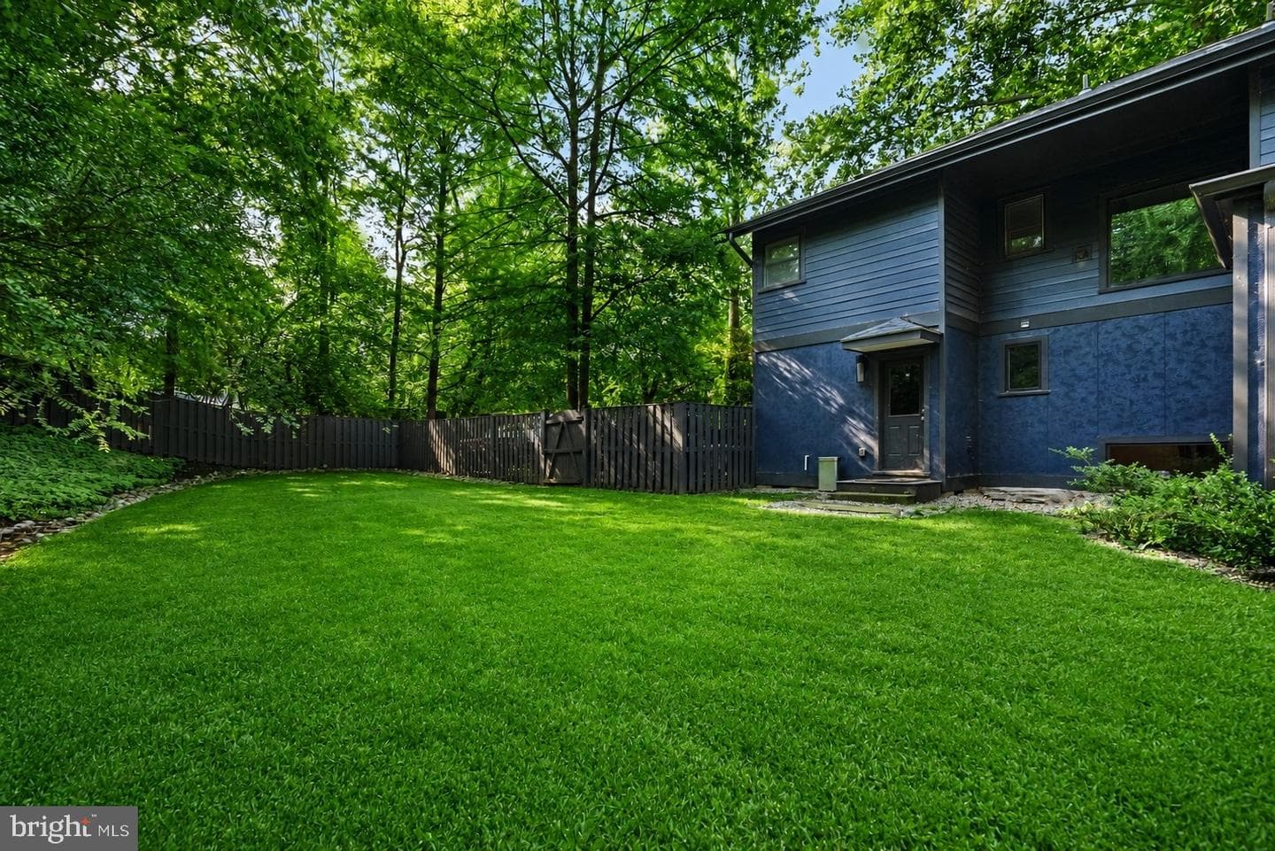 8025 Riverside Drive photo 25