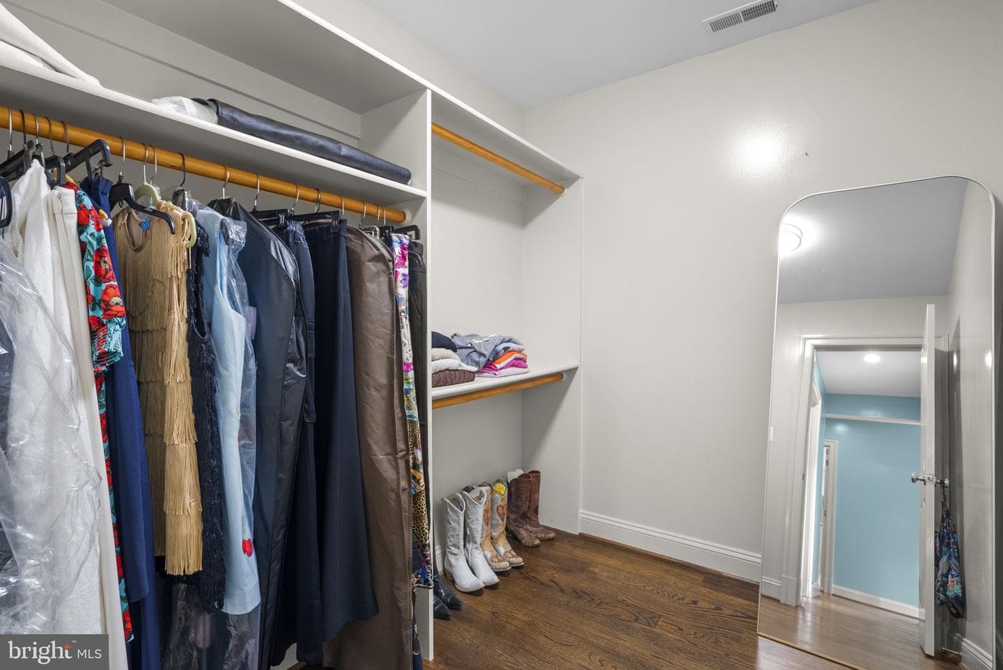 8025 Riverside Drive photo 35