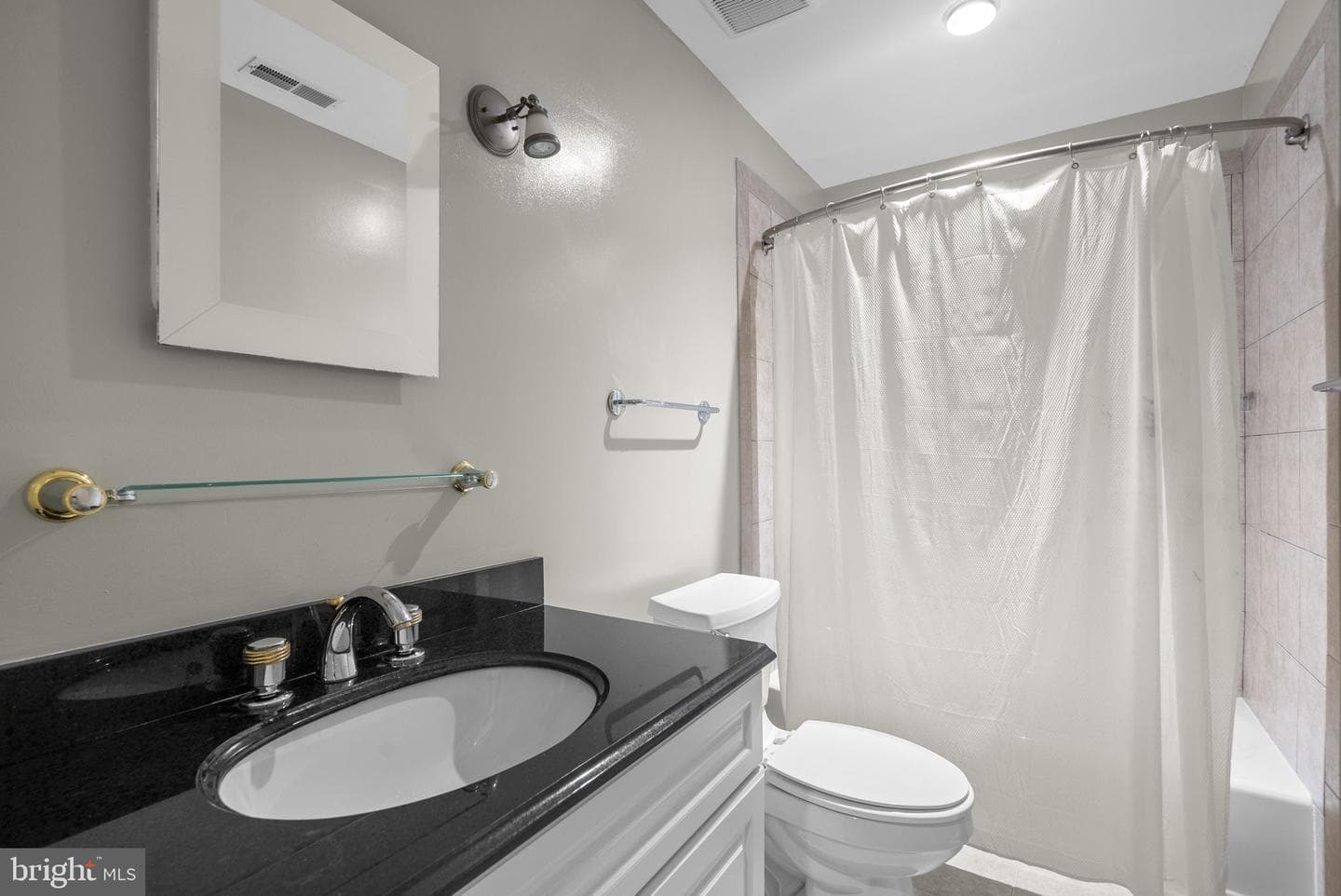 8025 Riverside Drive photo 50