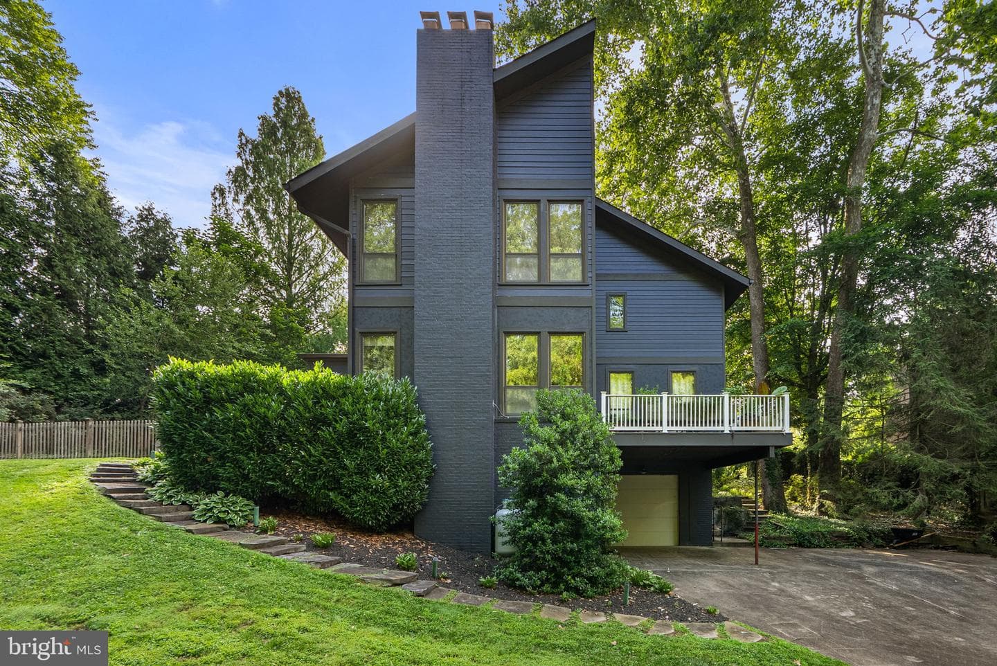8025 Riverside Drive photo 57