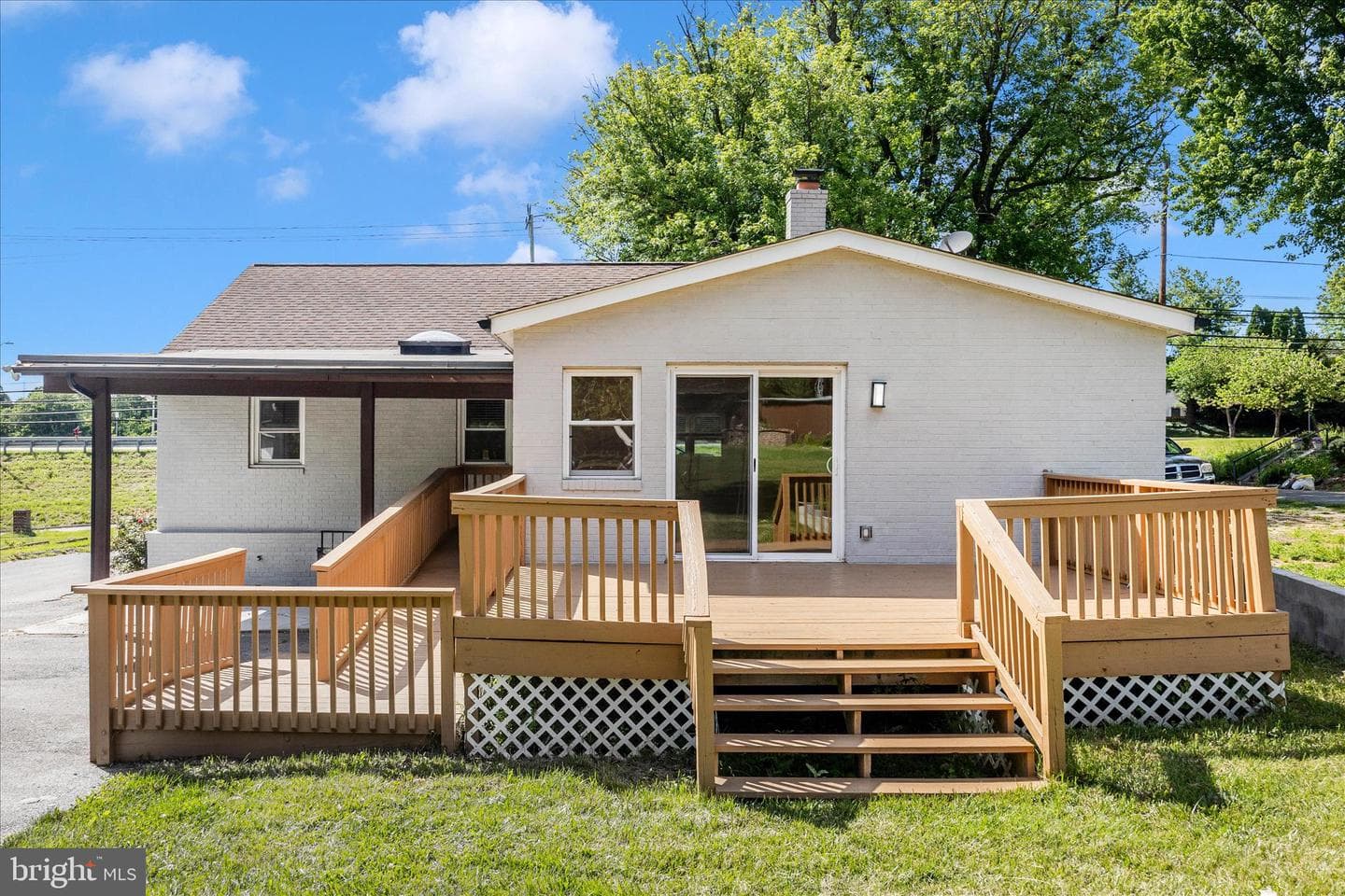 16215 Redland Rd photo 39