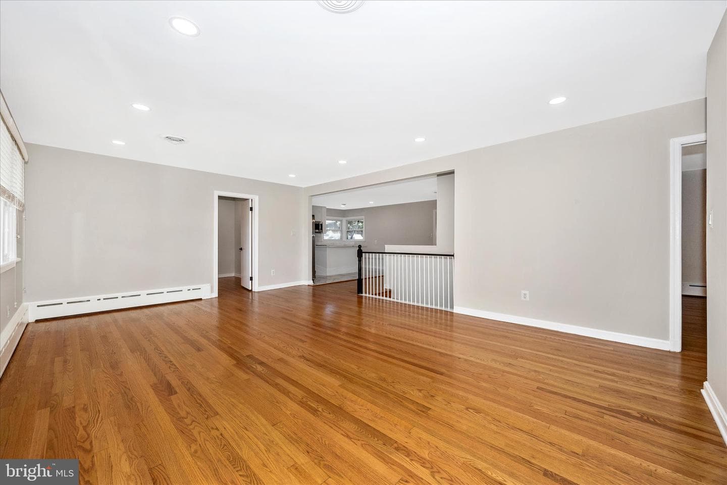16215 Redland Rd photo 5