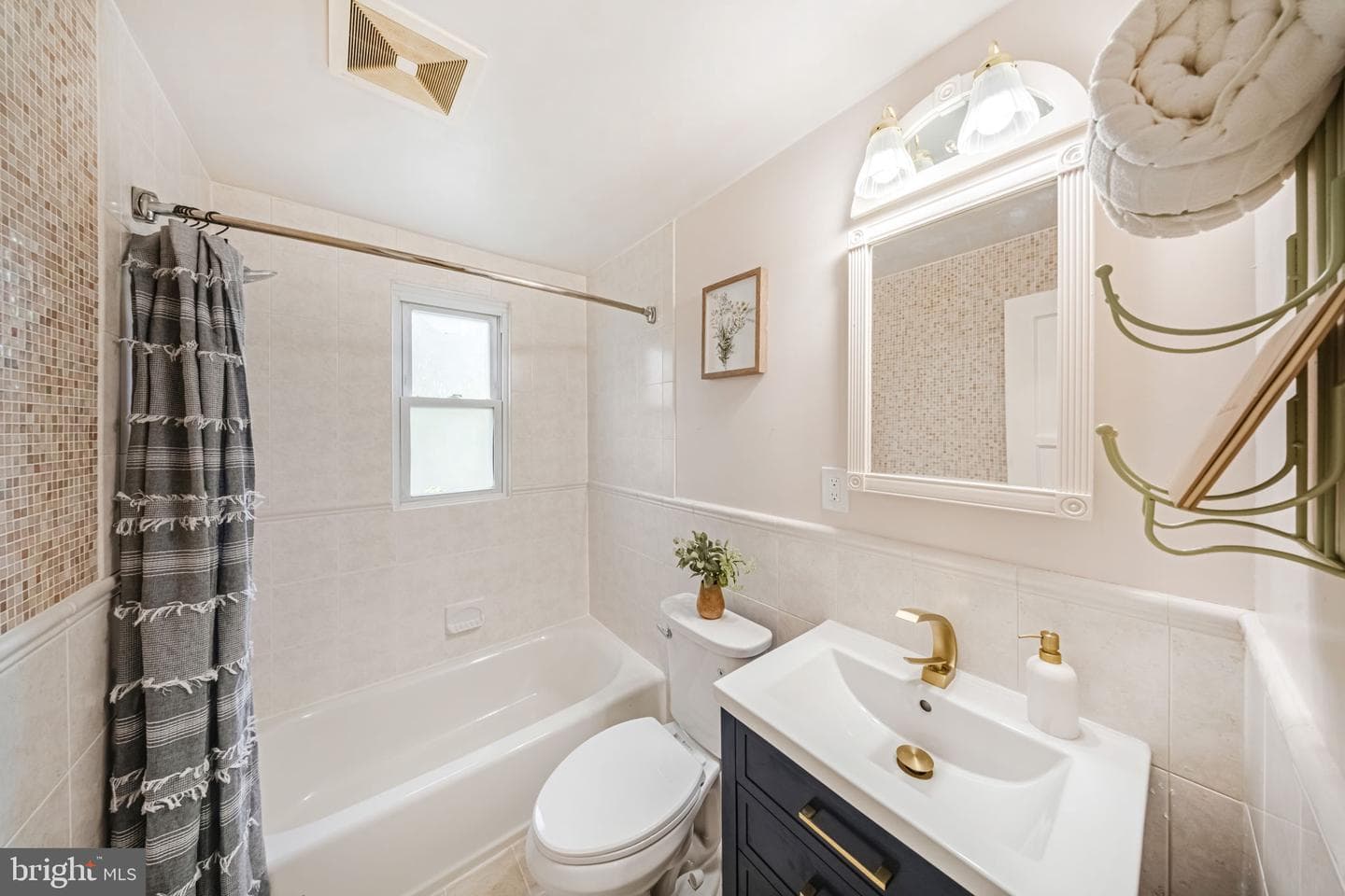 9920 Capitol View Avenue photo 32