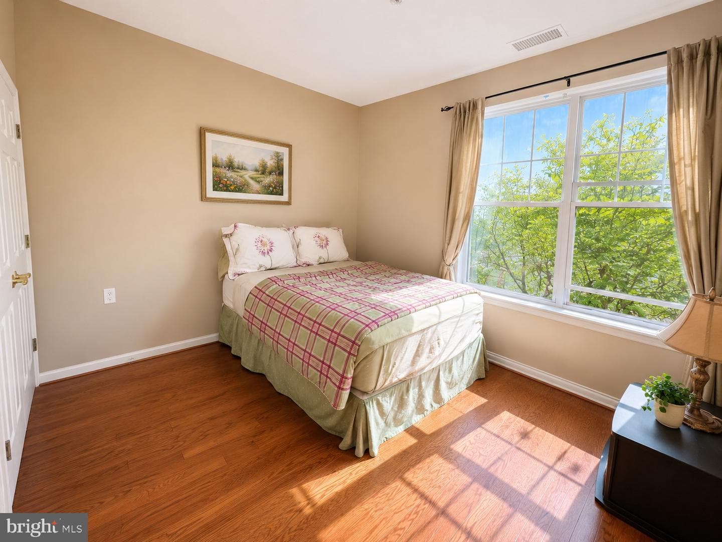 14241 Kings Crossing Blvd # 311 photo 12
