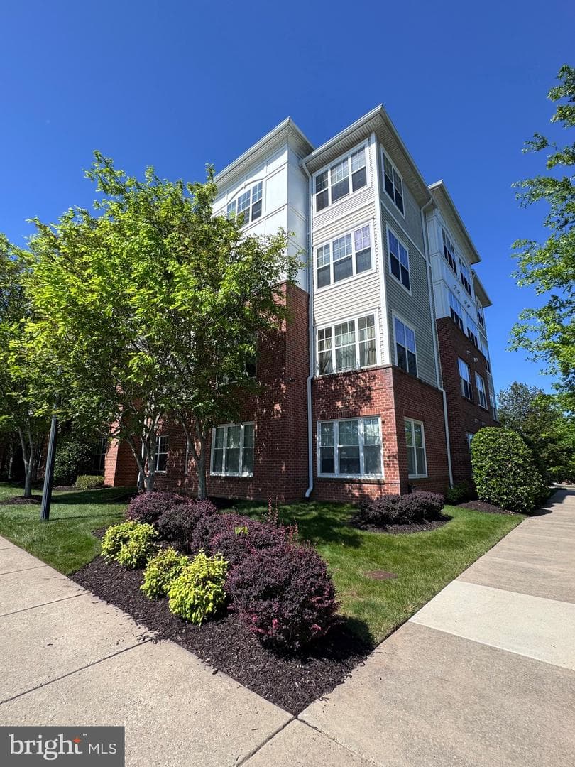 14241 Kings Crossing Blvd # 311 photo 19