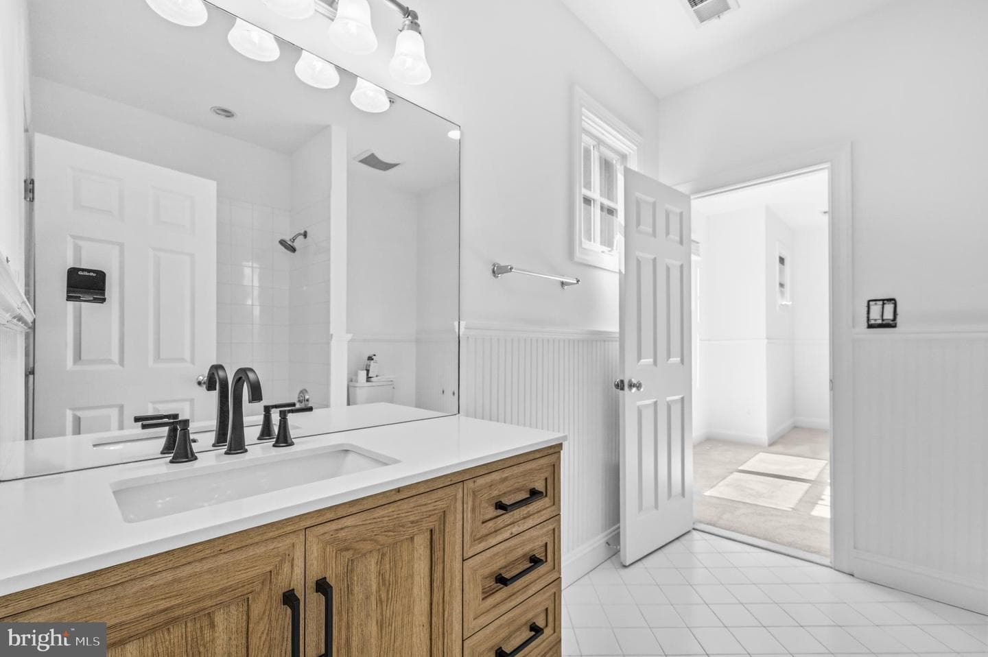 9421 Holland Ave photo 34