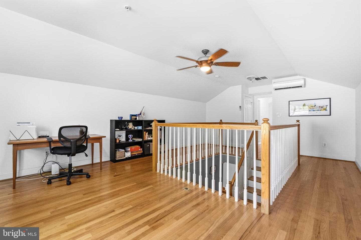 9421 Holland Ave photo 40
