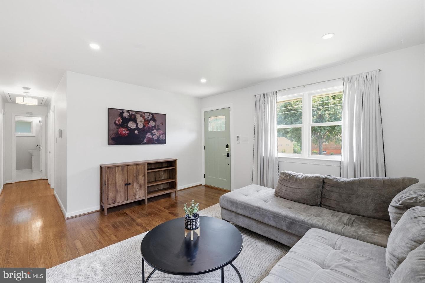 11315 Schuylkill Road photo 3
