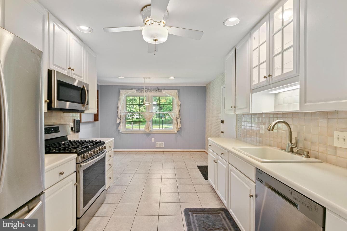 2209 Coffeewood Court photo 7