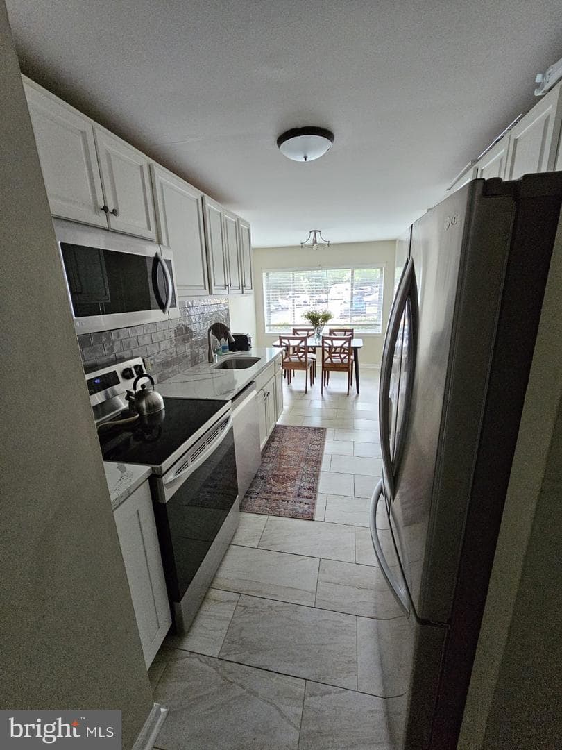 458 Girard Street #390, Gaithersburg