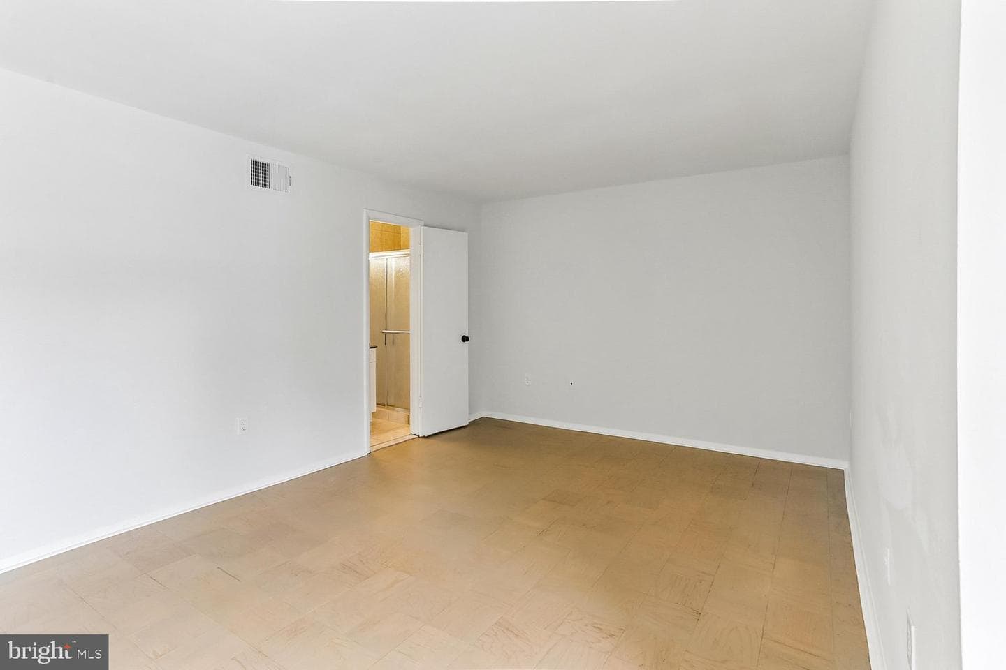 11191 Columbia Pike #41 photo 31