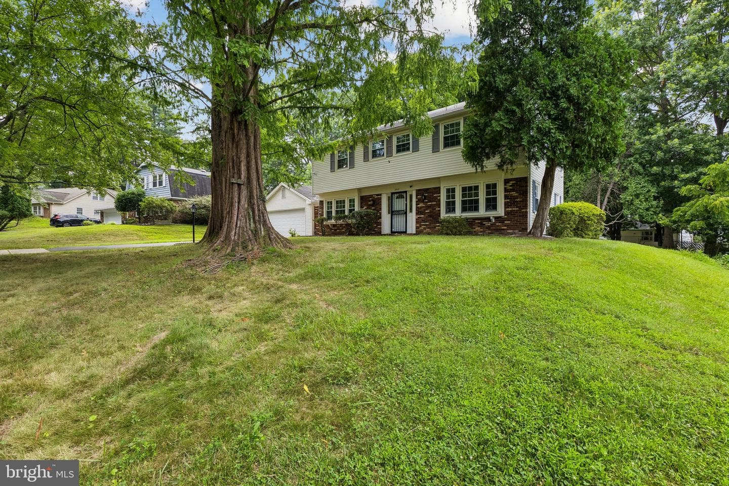 2805 Blazer Court photo 3