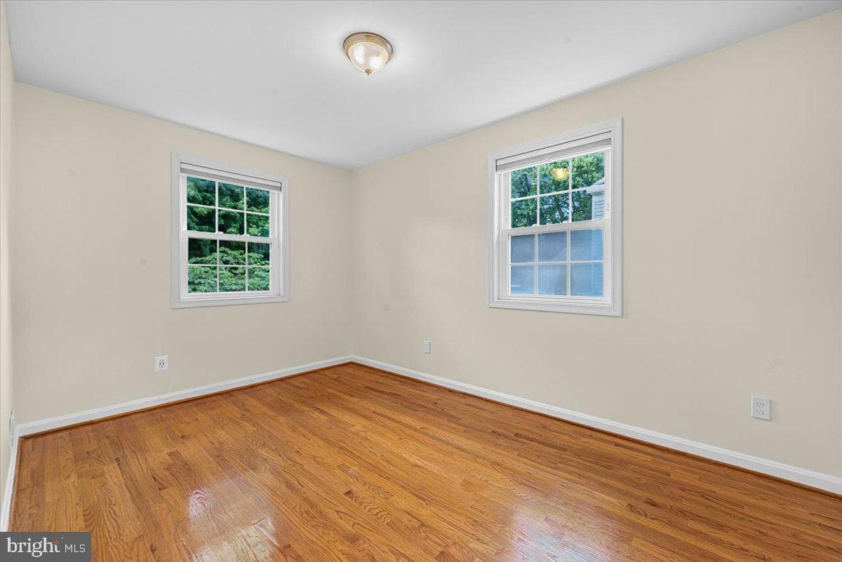 11112 Woodson Avenue photo 14
