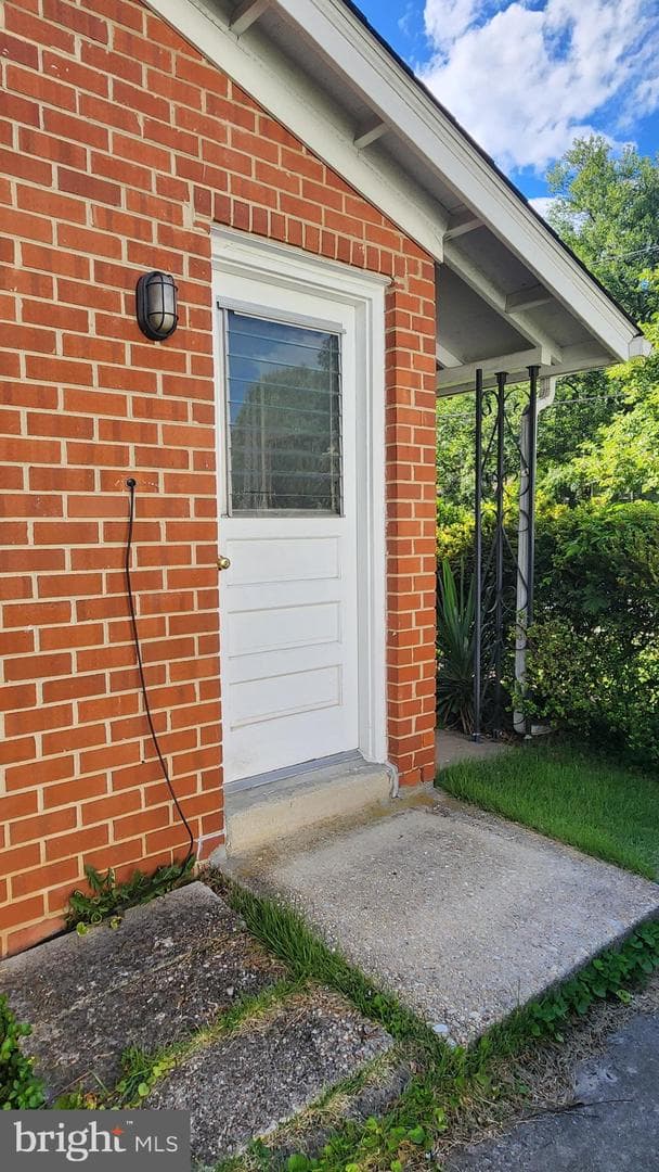 516 Lynch Street photo 10