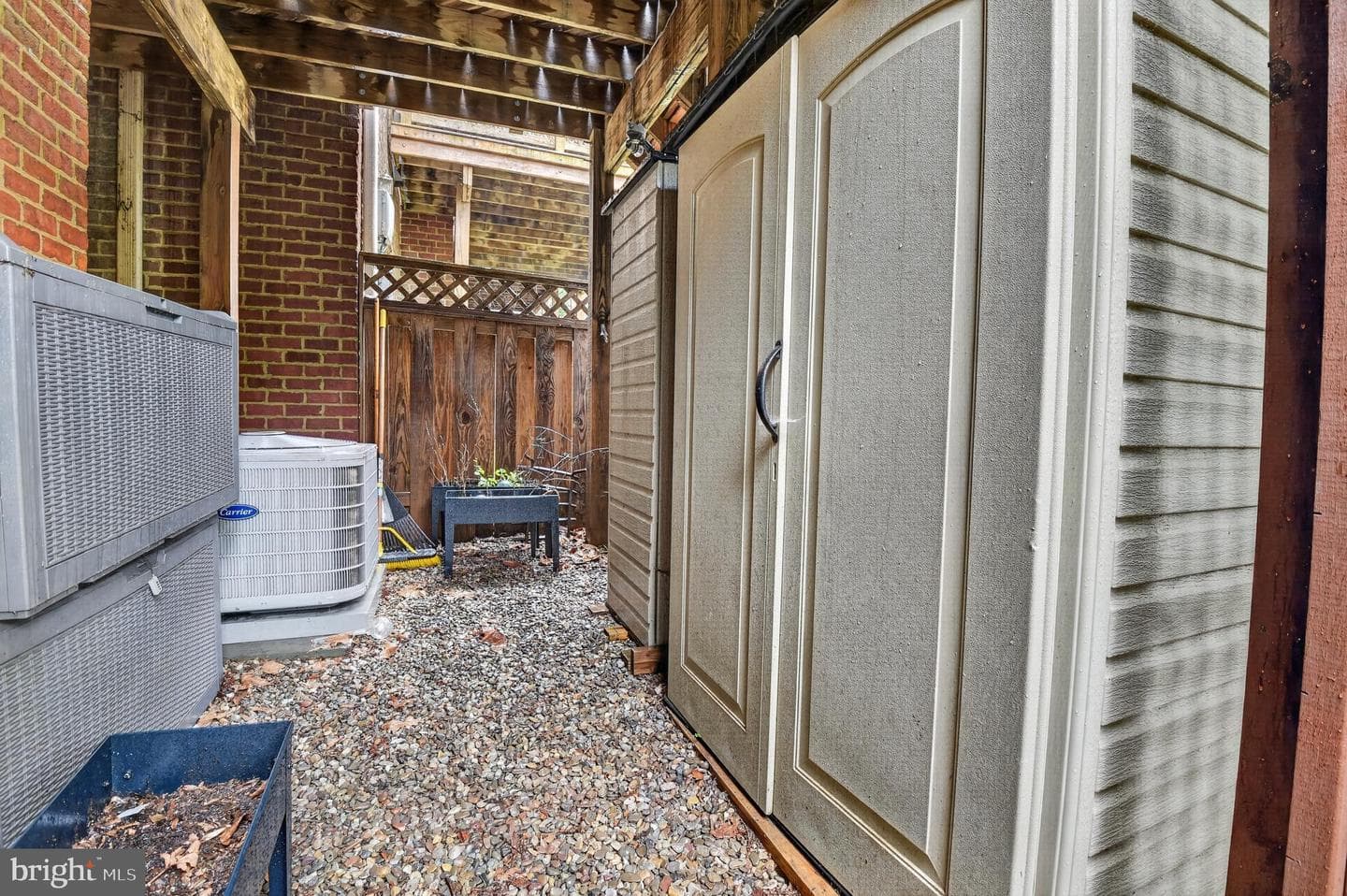 105 Crofton Hill Lane photo 31