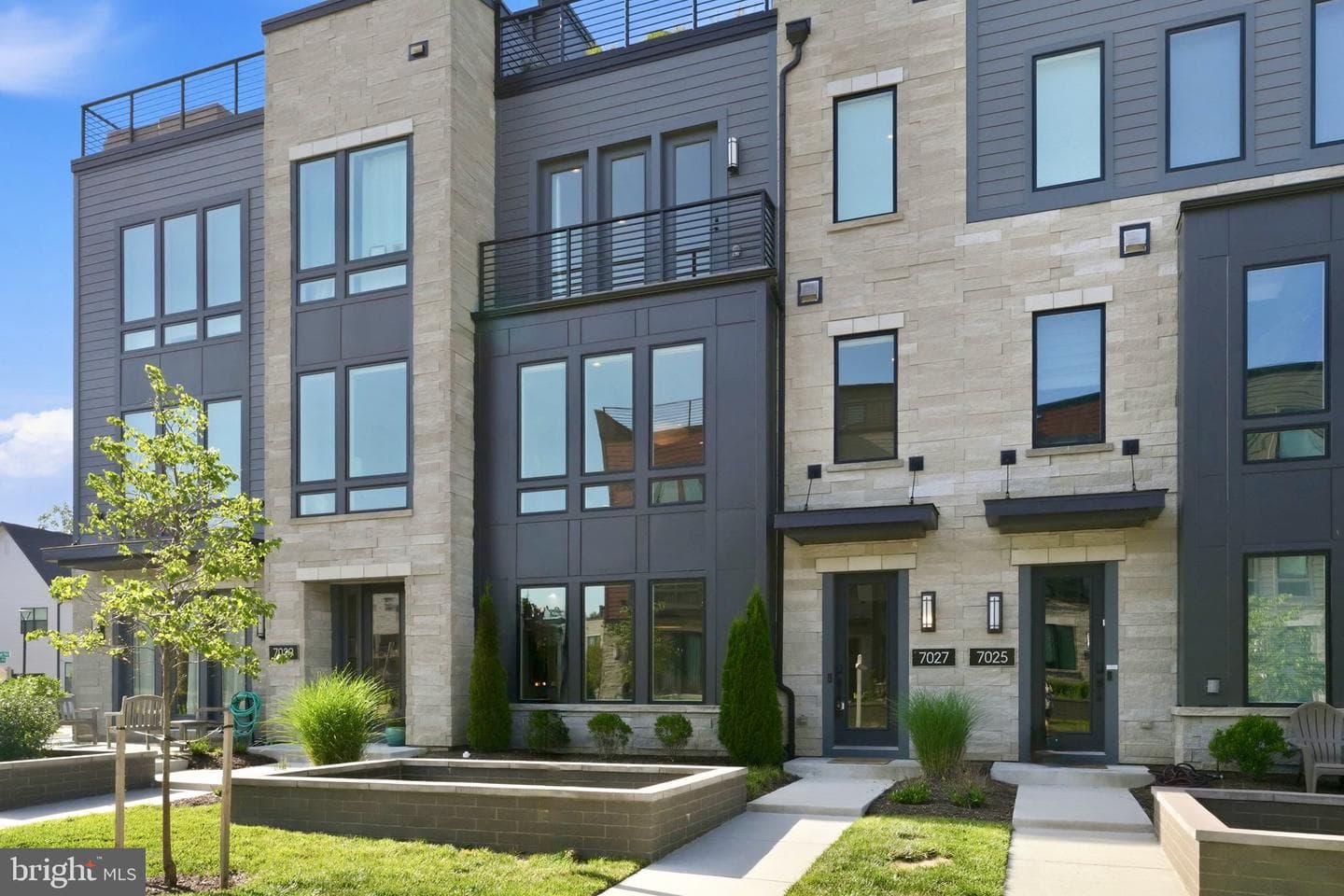 7027 Artesa Ln Lane, Bethesda