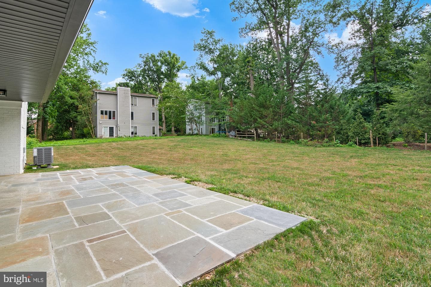 14200 Dav Road photo 10