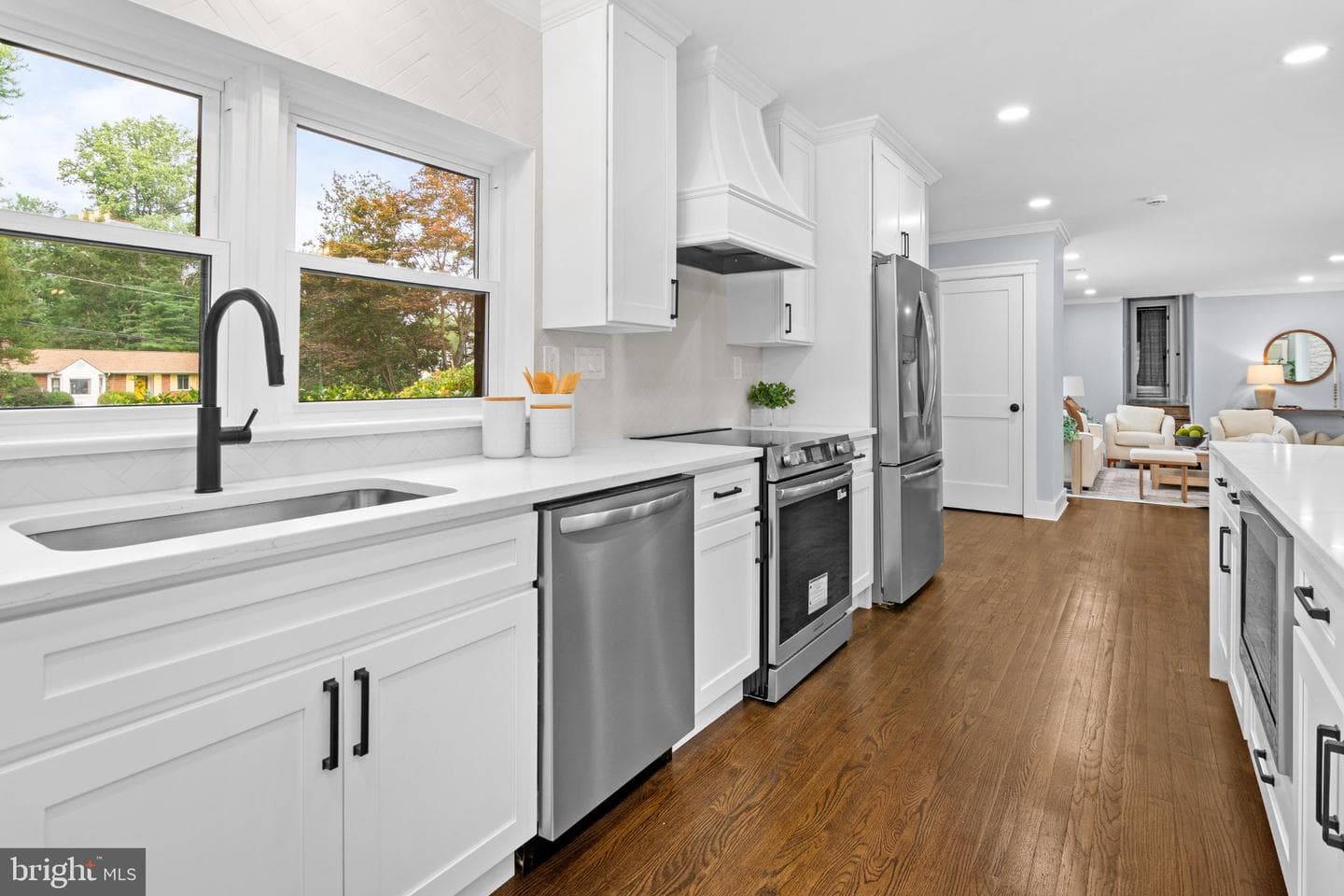 14200 Dav Road photo 24