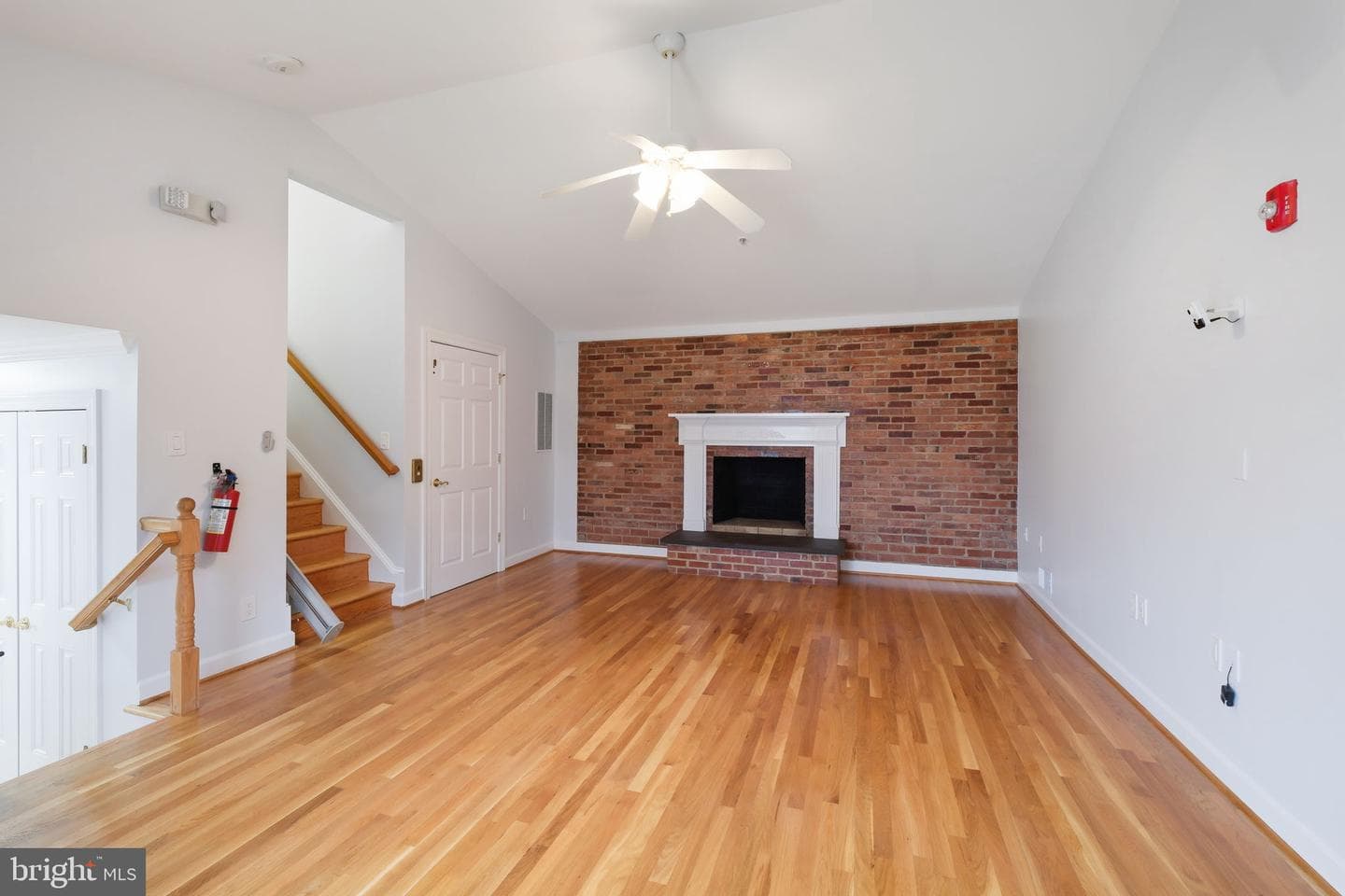 711 Lamberton Drive photo 26