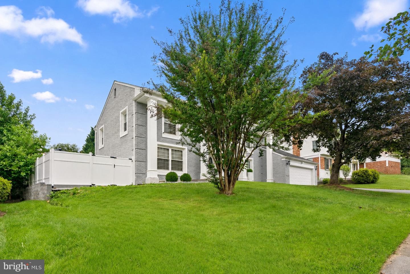 10904 Gainsborough Road photo 51