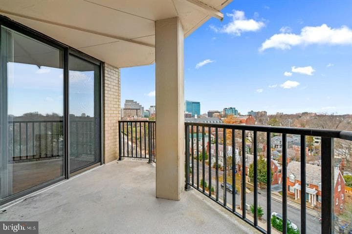 4242 East-West Highway #809 photo 9