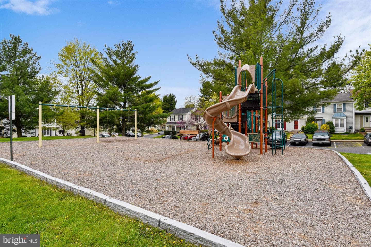 20541 Neerwinder Street photo 61