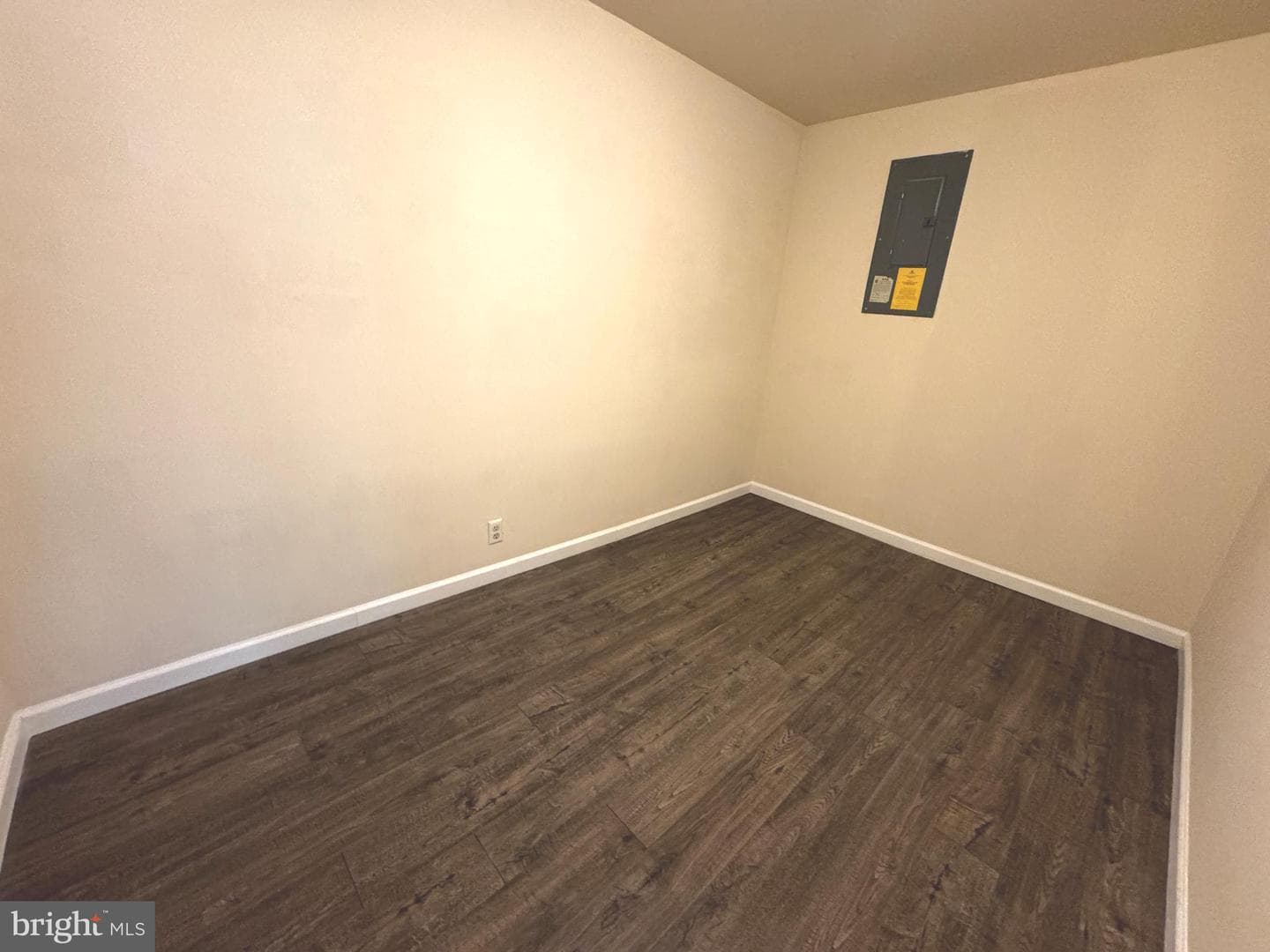 125 Mission Drive photo 37