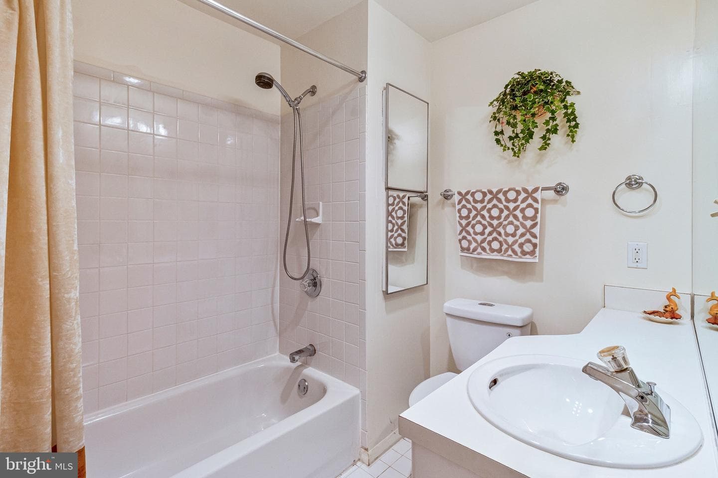11408 Woodington Terrace photo 72
