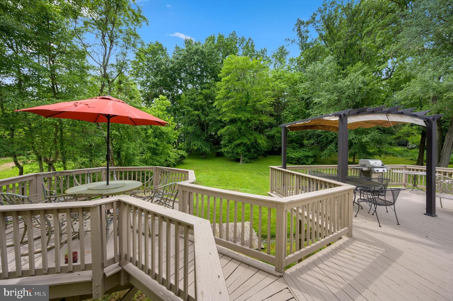 10204 Falls Road photo 43