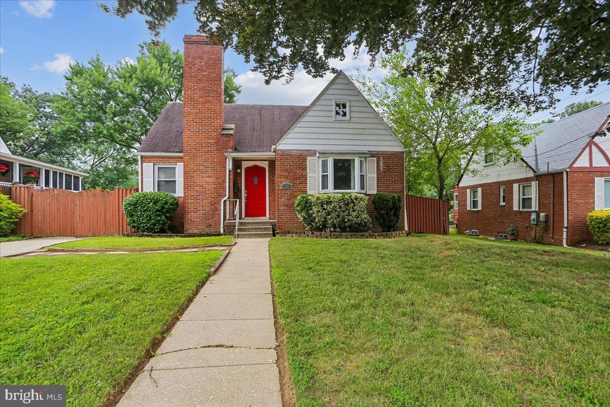 2806 Hardy Avenue, Silver Spring