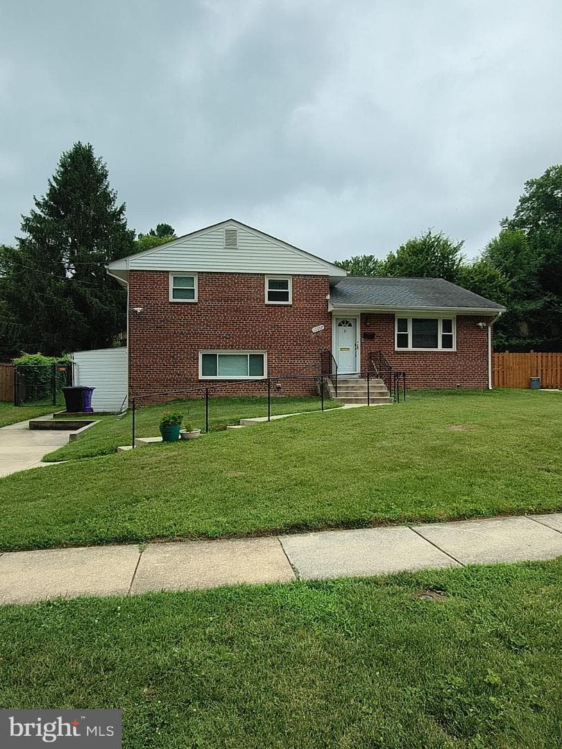 12207 Hunters Lane, Rockville