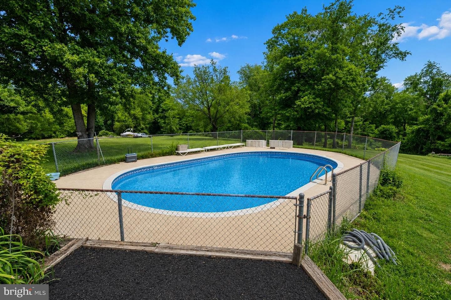 8953 Gue Road photo 5