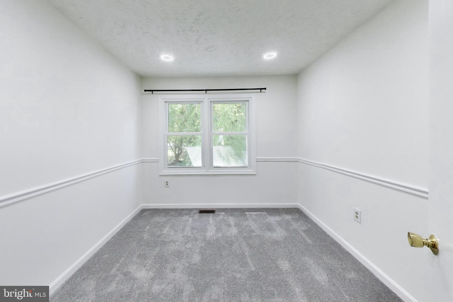 835 Flagler Drive photo 25