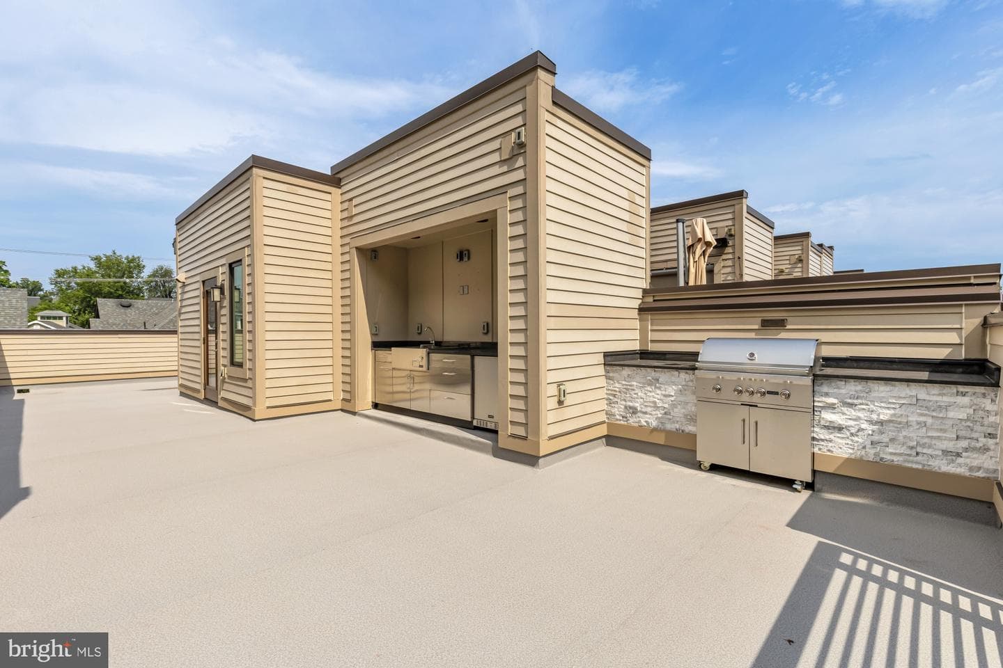142 Winsome Circle photo 36