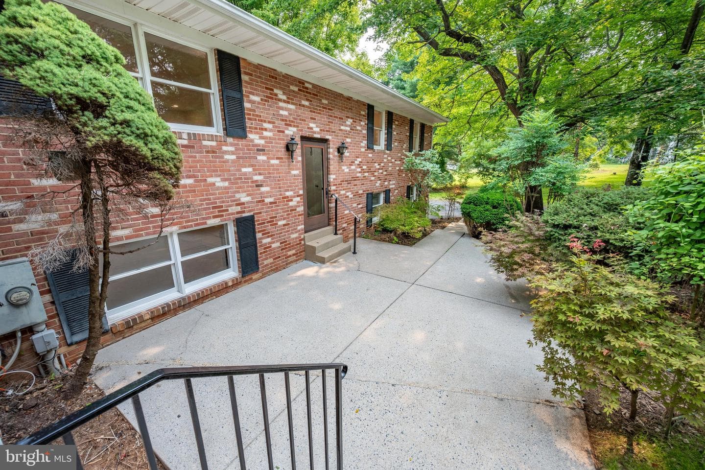 13715 Lewisdale Road photo 102