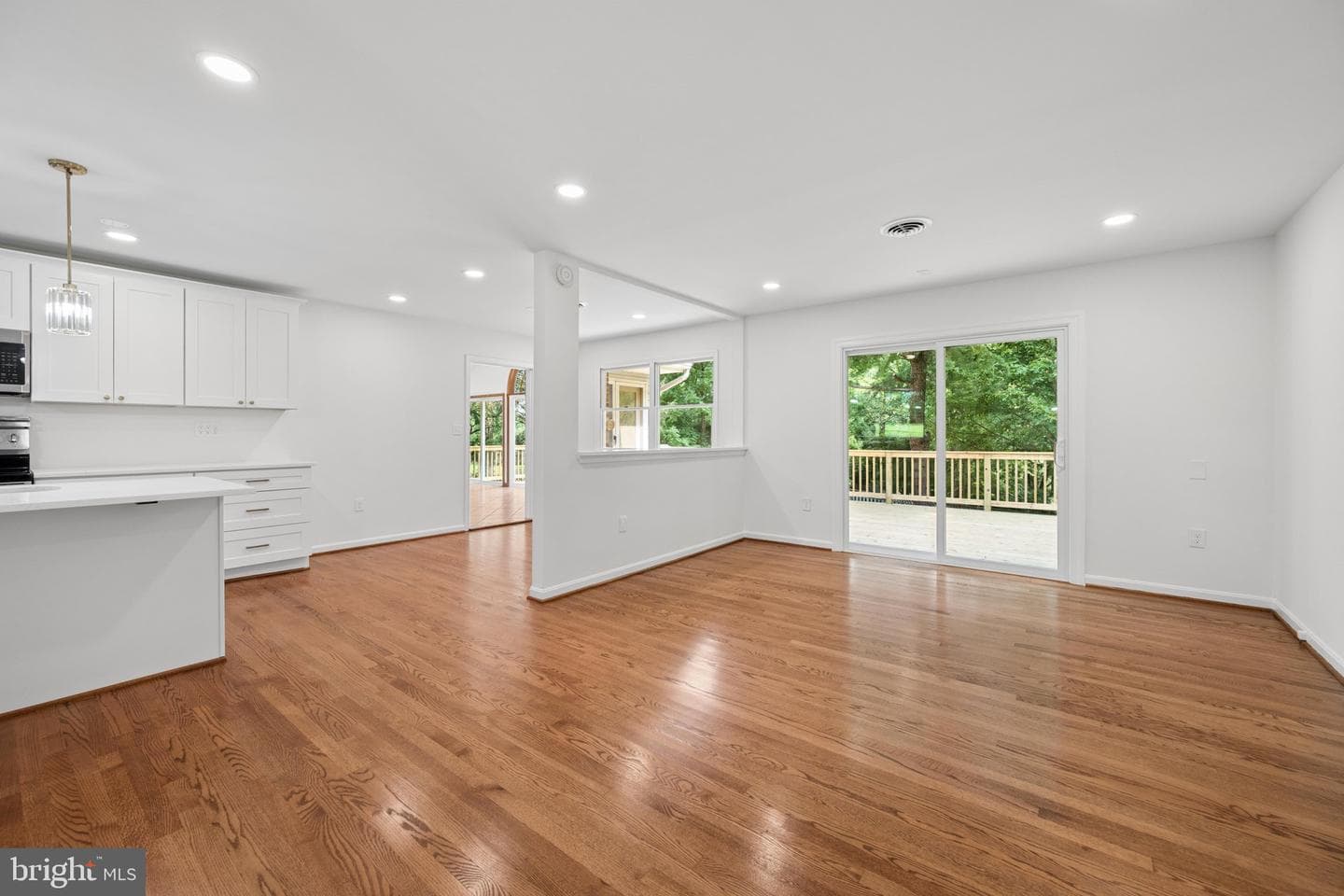 13715 Lewisdale Road photo 19