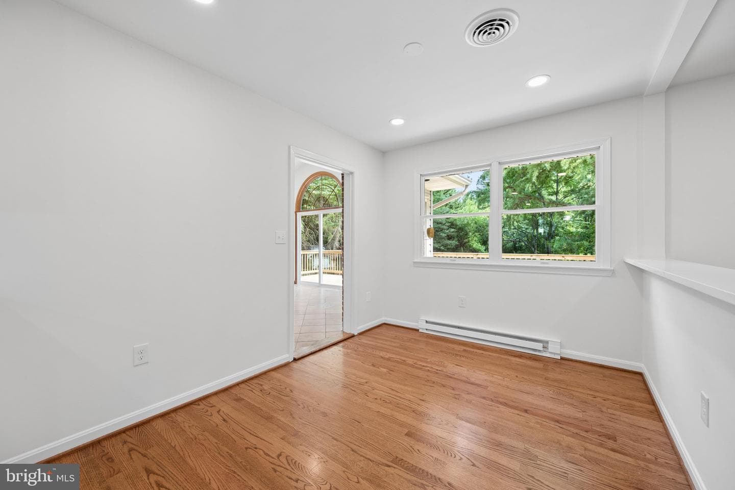 13715 Lewisdale Road photo 35