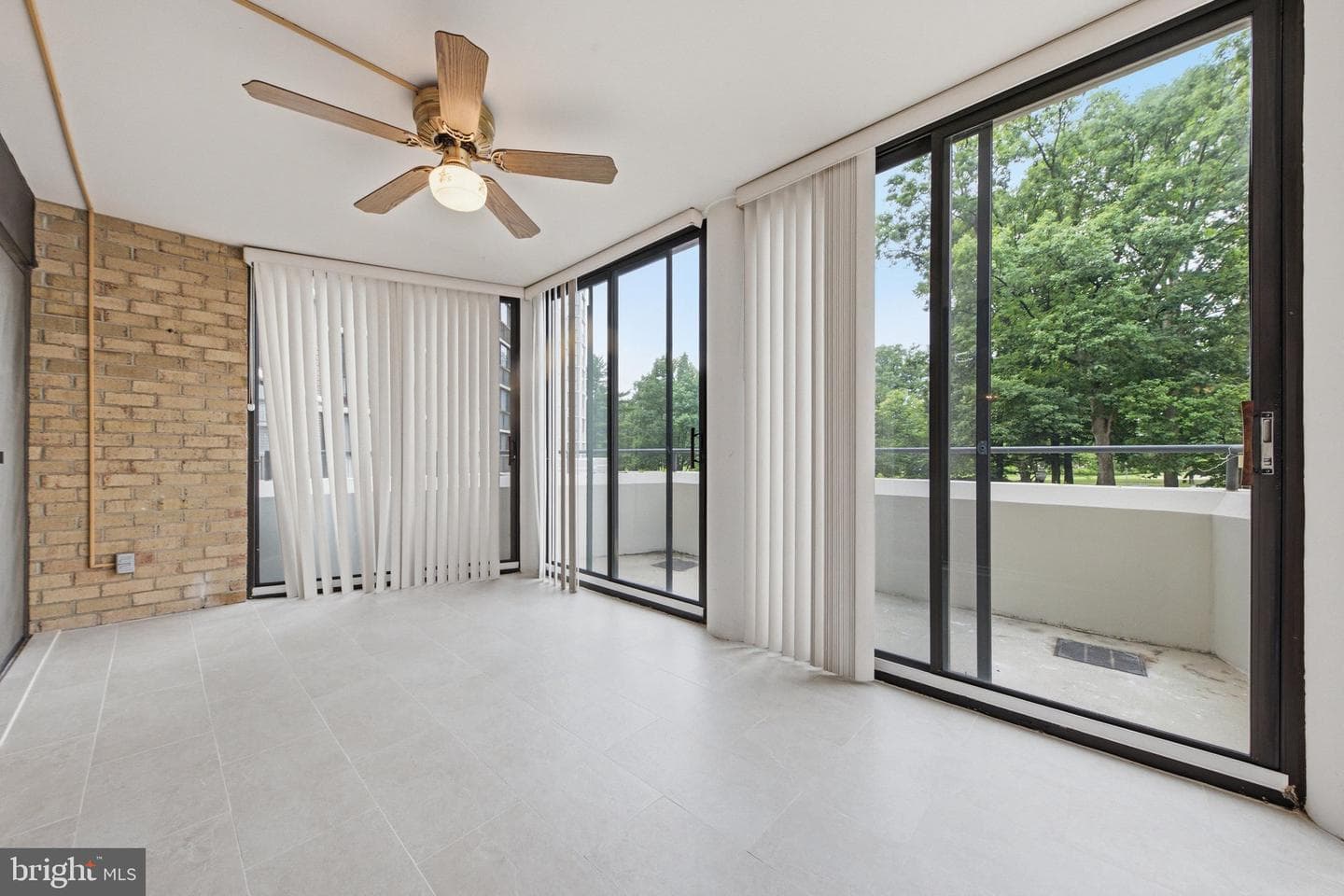 15107 Interlachen Drive #2-115 photo 31