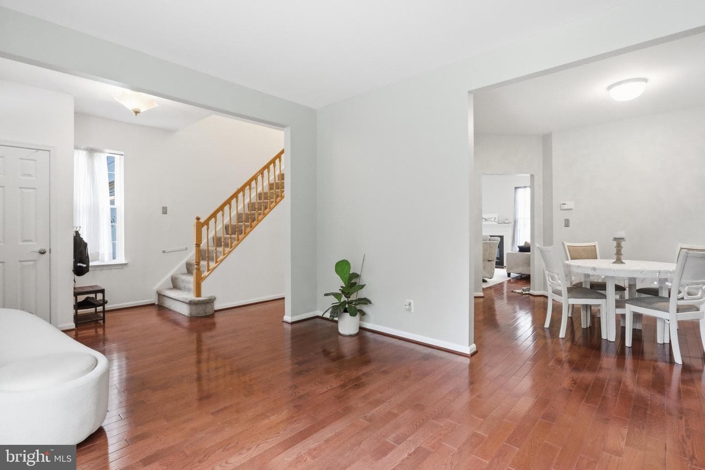 8704 Vanilla Leaf Court photo 5