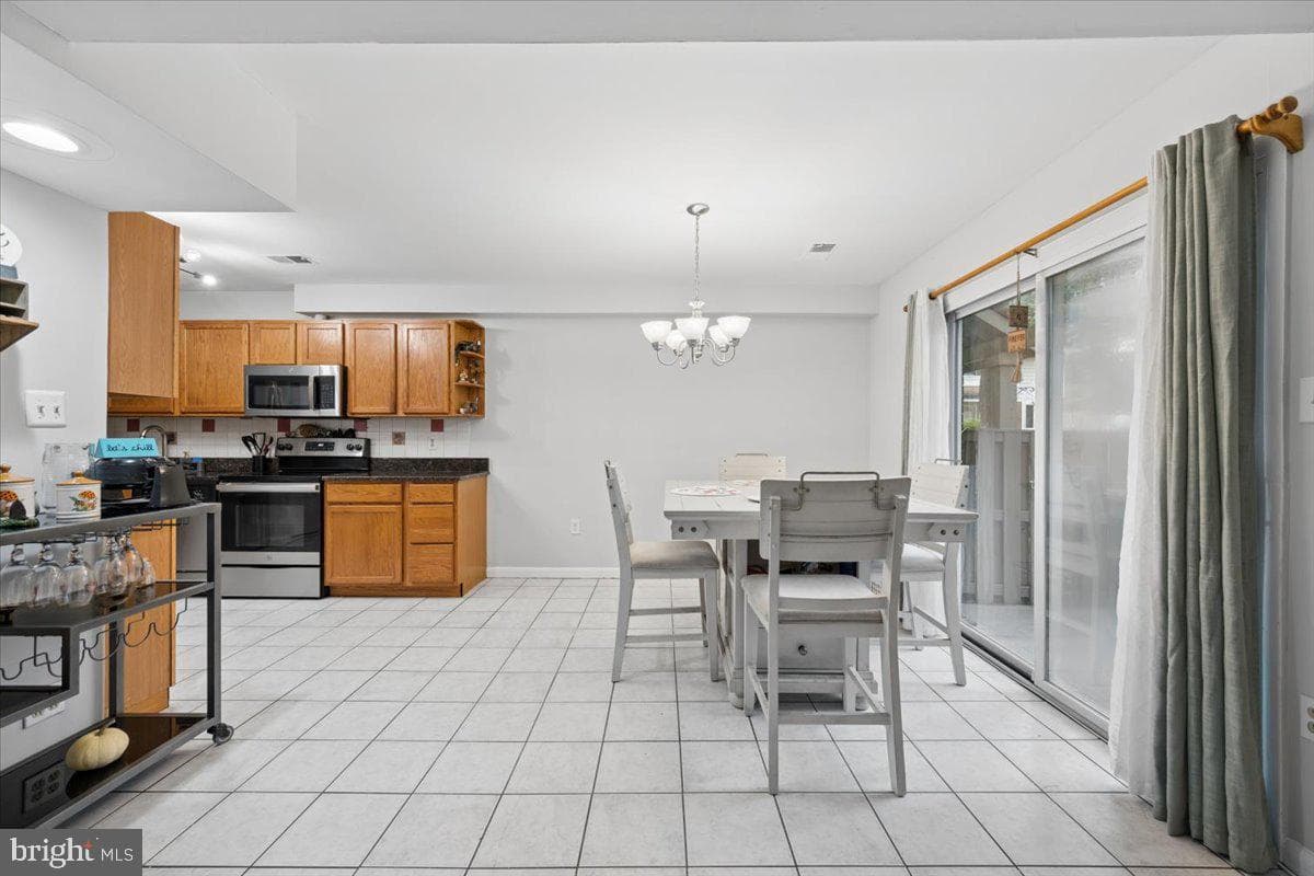 18621 Turmeric Court photo 14