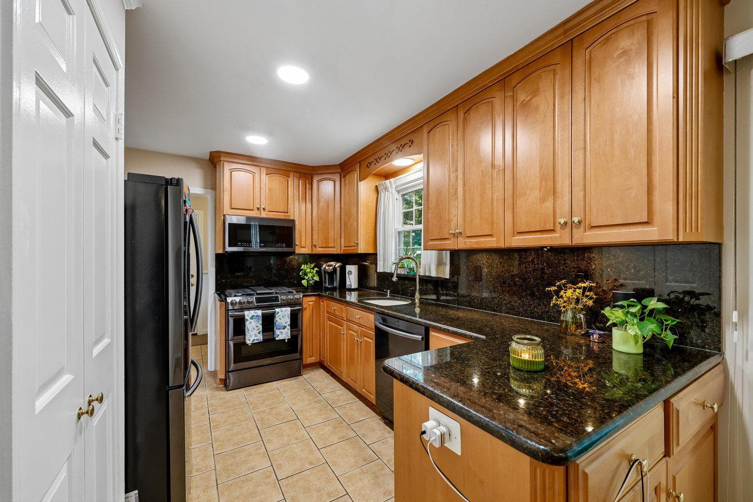 17016 George Washington Drive photo 26