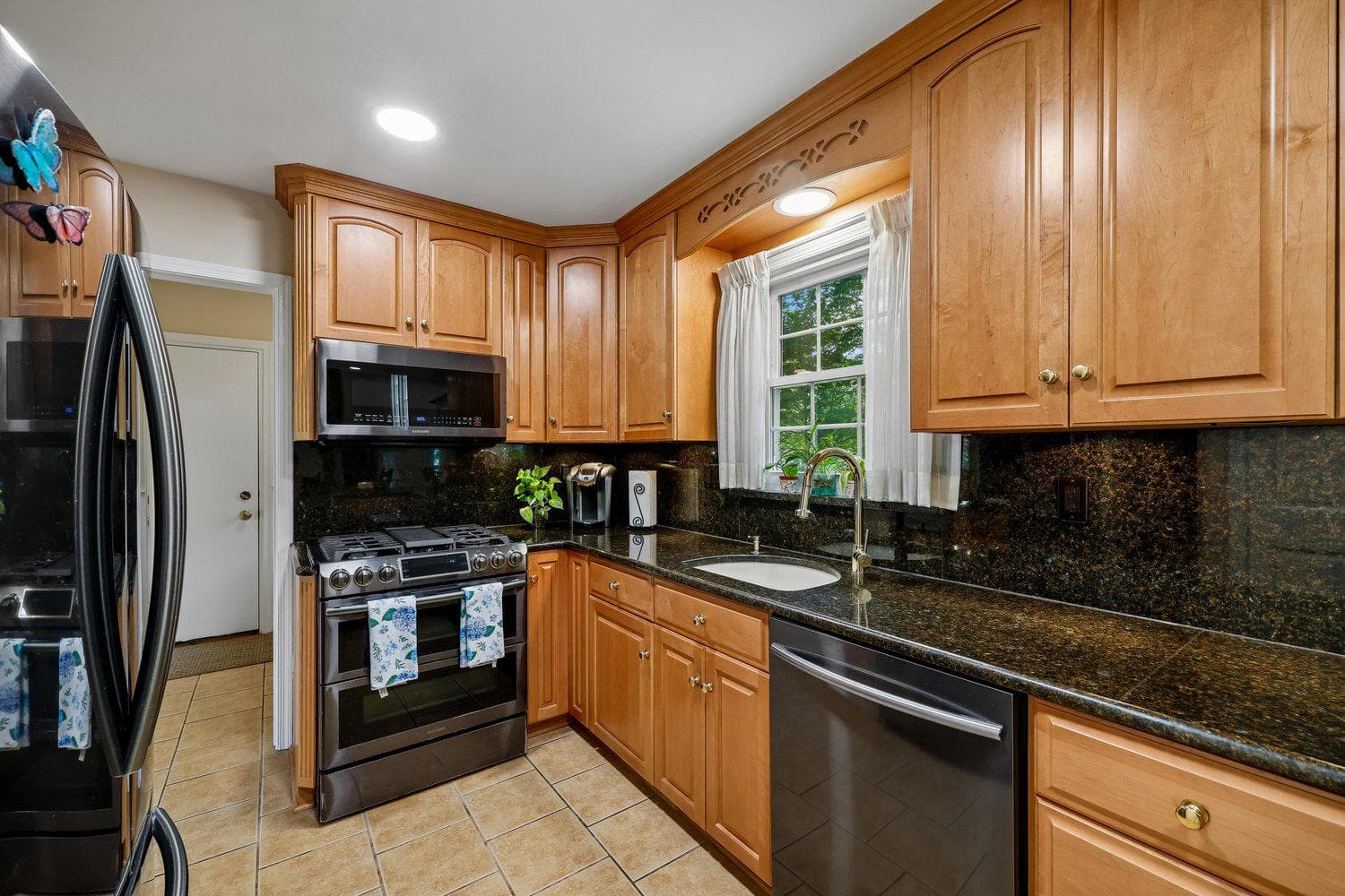 17016 George Washington Drive photo 31
