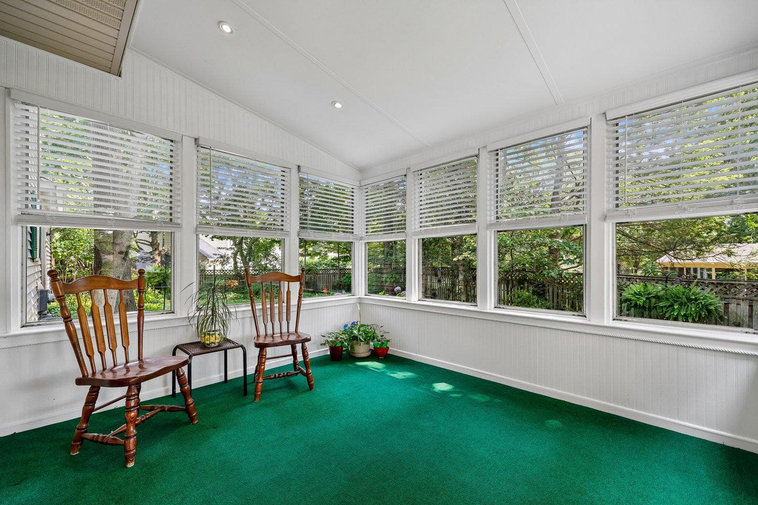 17016 George Washington Drive photo 32