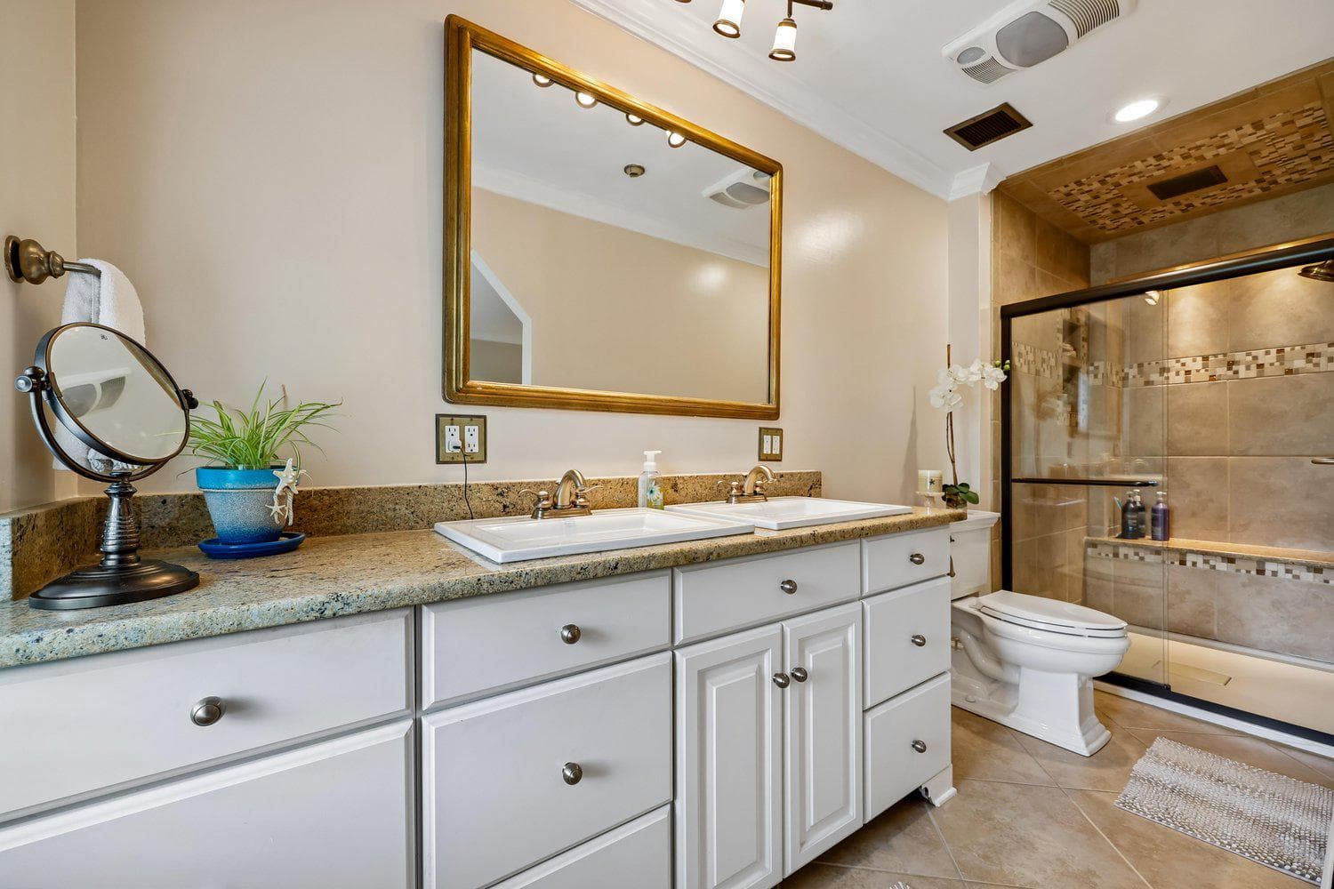 17016 George Washington Drive photo 48