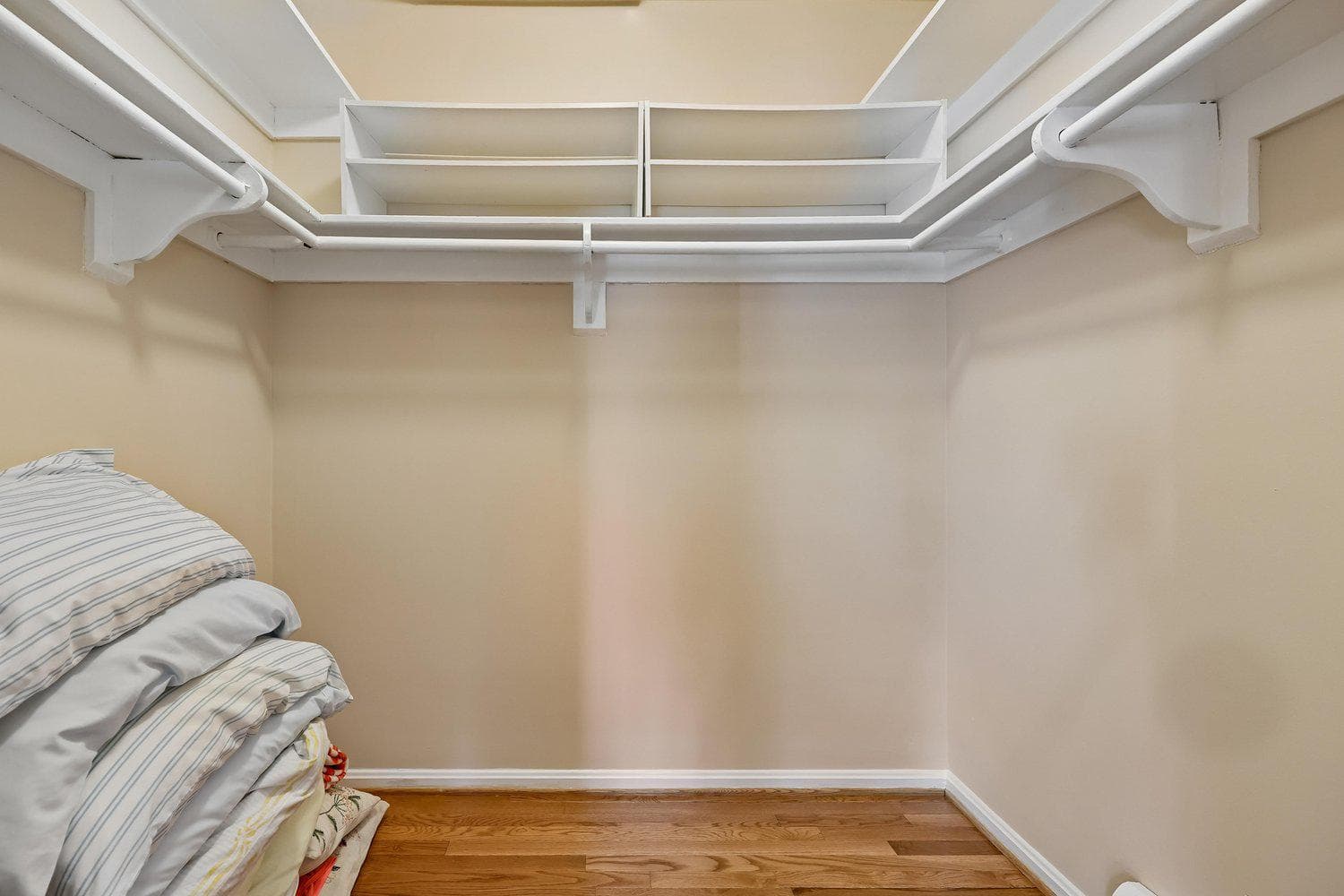 17016 George Washington Drive photo 49