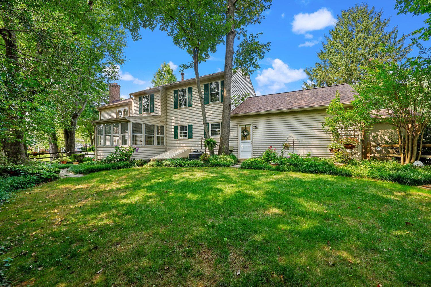 17016 George Washington Drive photo 77
