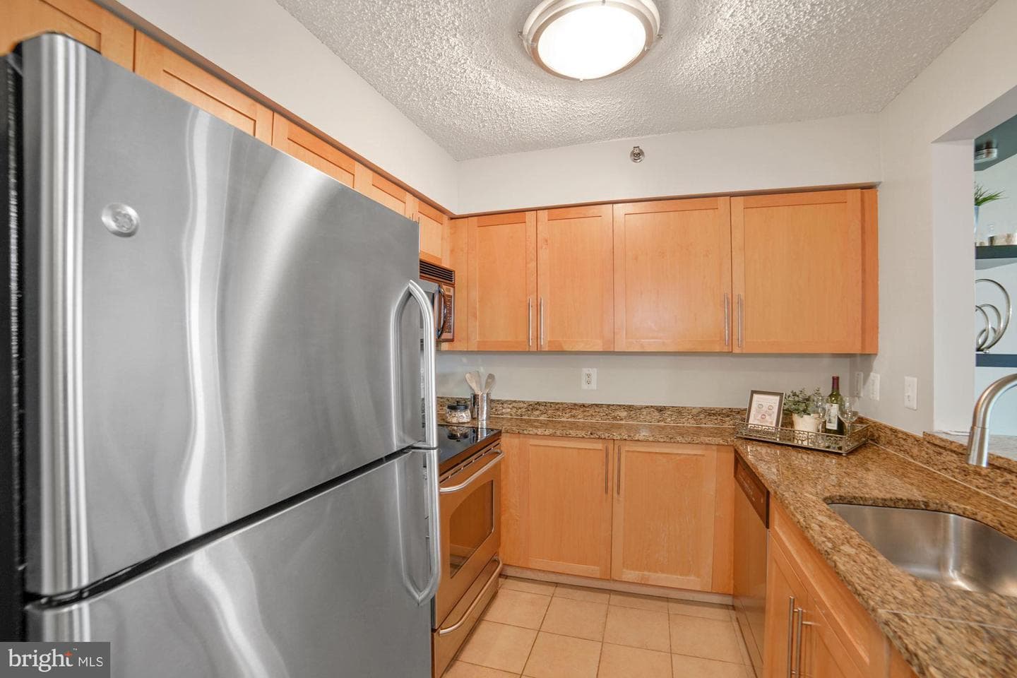 10101 Grosvenor Place #1818 photo 10