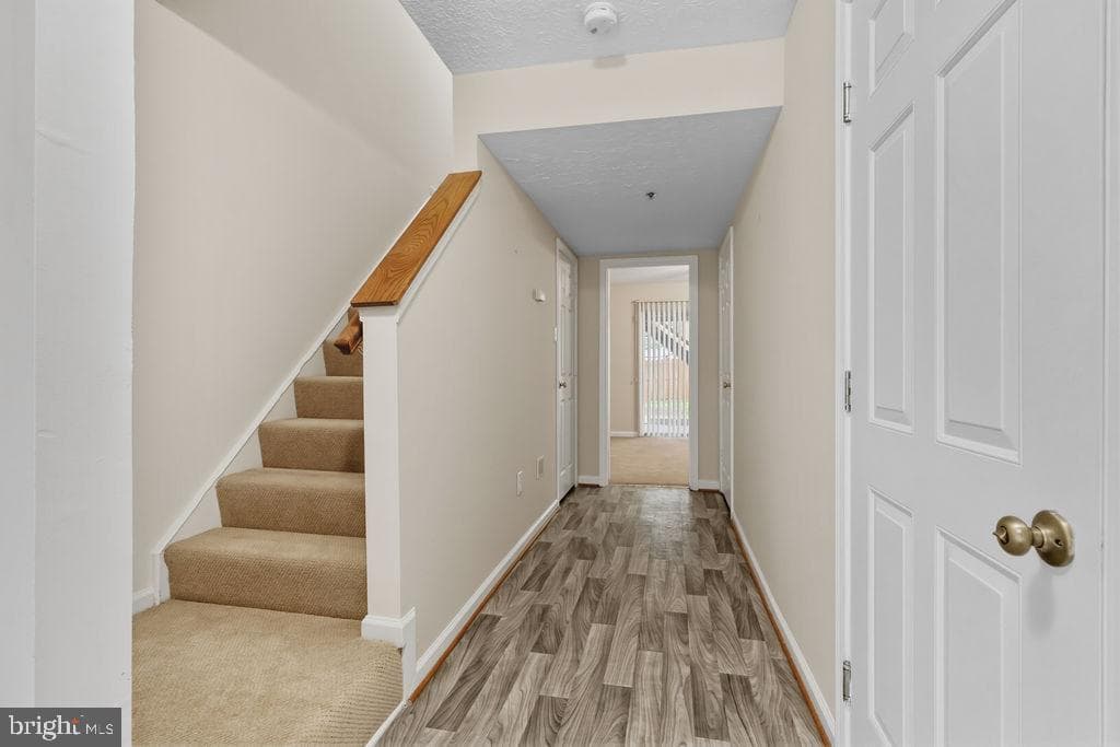 17901 Cottonwood Terrace photo 5