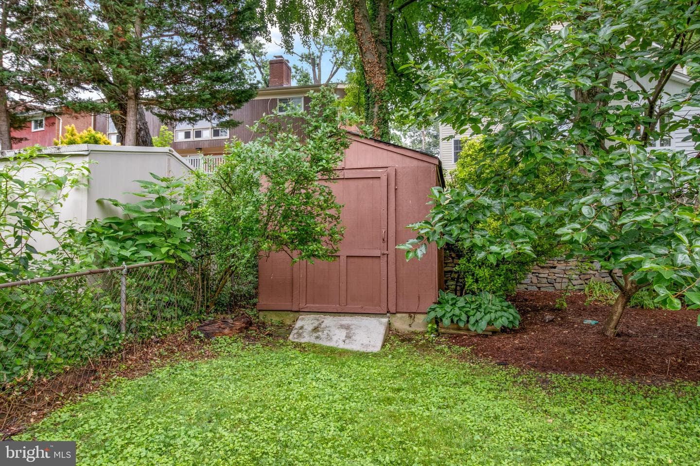 10913 Drumm Avenue photo 40